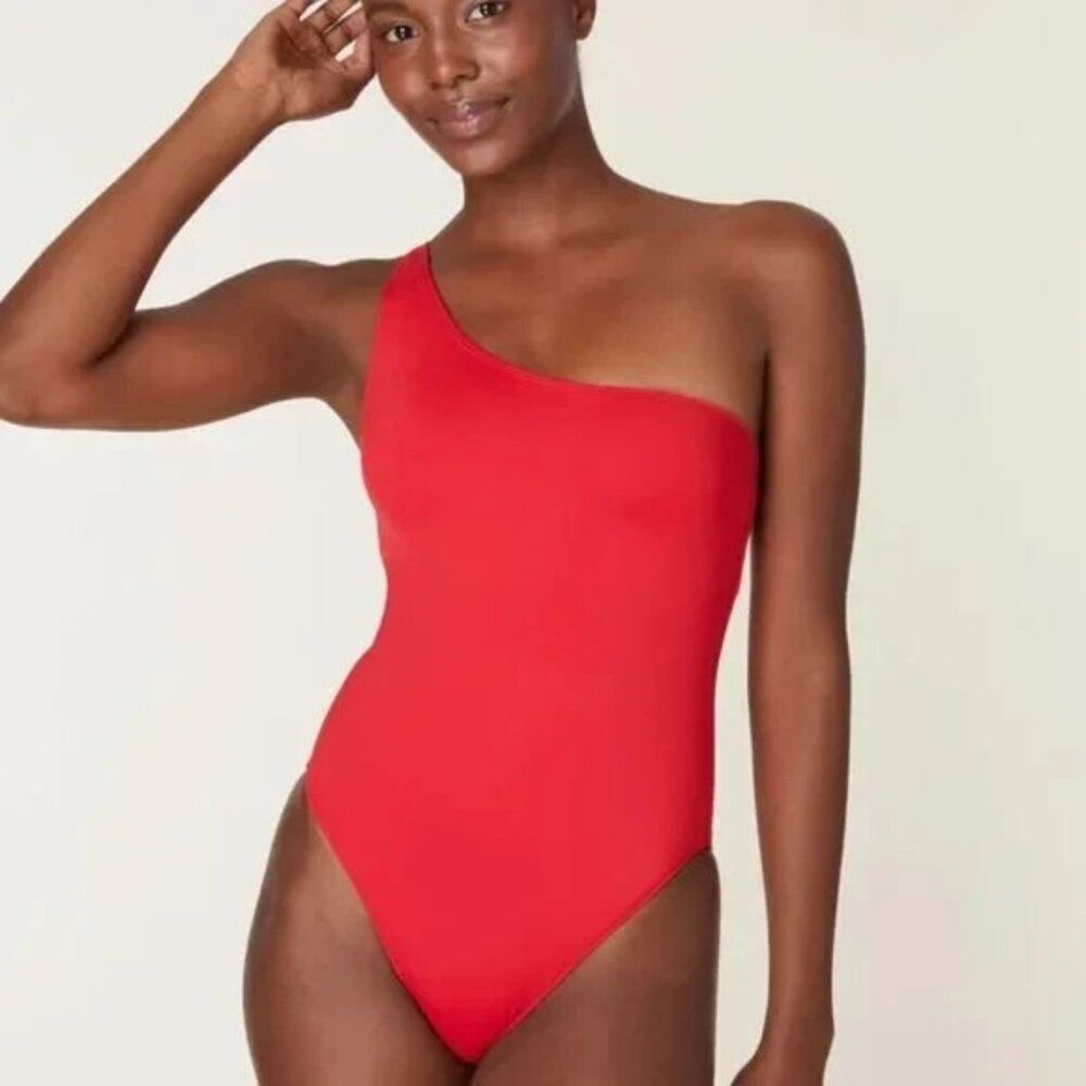 Andie Nantucket One Piece Swimsuit Women's 3X Long Tall Cherry Red‎ One Shoulder